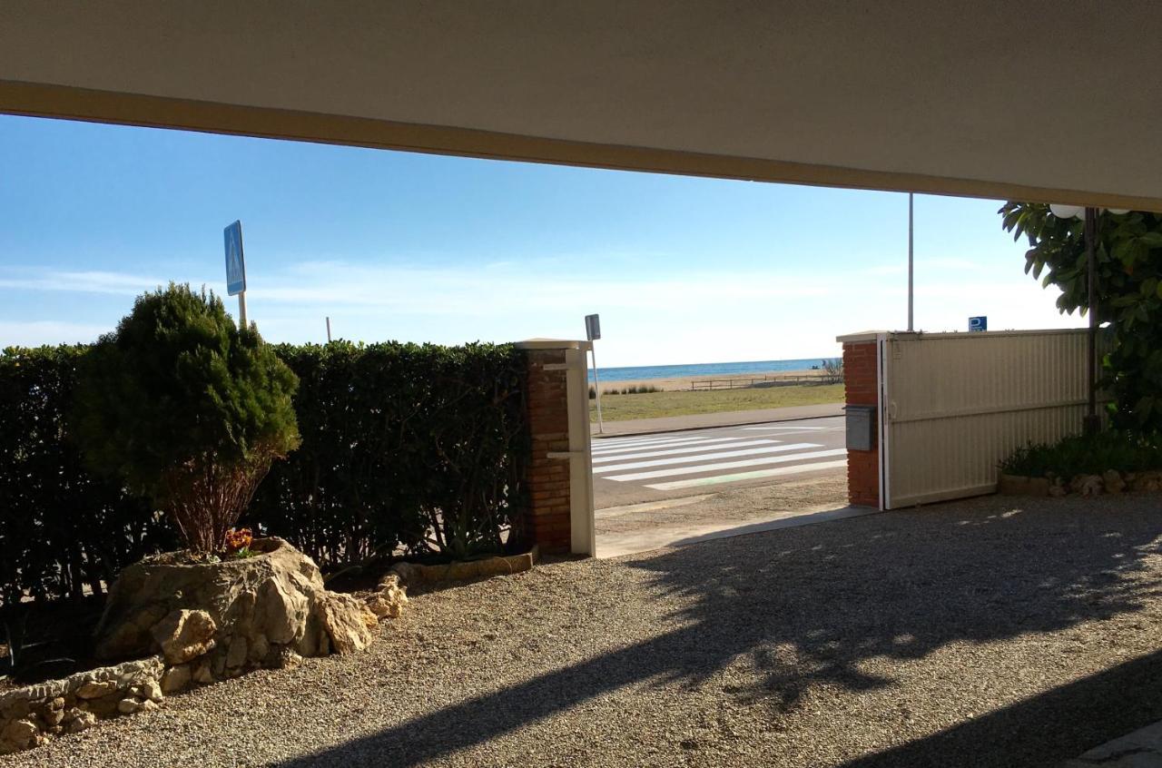 Formentor Apartment Castelldefels Exterior photo